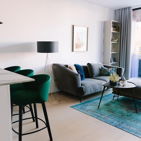 Design Apartman - Free Parking Szeged Esterno foto