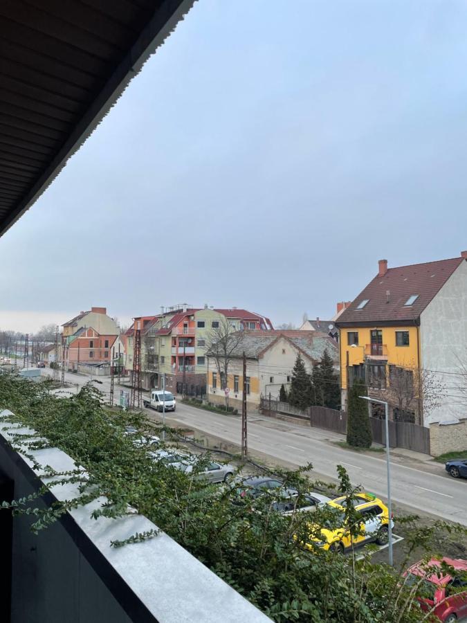 Design Apartman - Free Parking Szeged Esterno foto