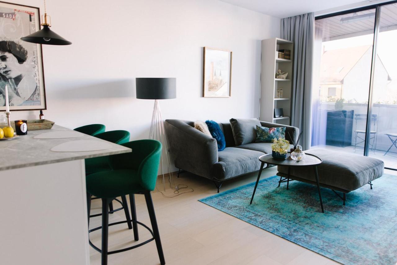 Design Apartman - Free Parking Szeged Esterno foto
