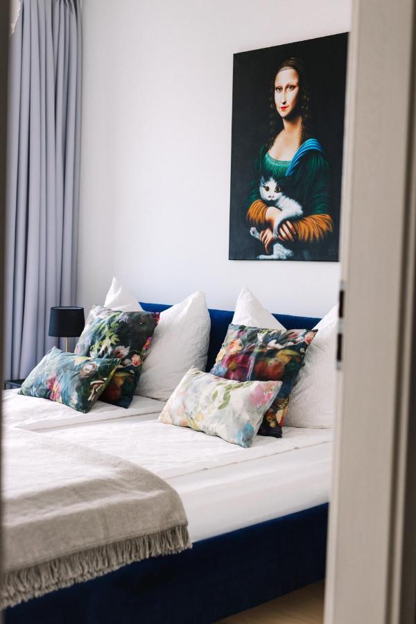 Design Apartman - Free Parking Szeged Esterno foto